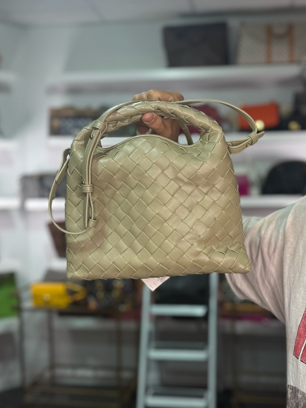 $3500 BV 2way + FREE BV BAG
